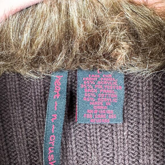 Y2K Faux Fur Sweater Vest Brown Bratz Style Vest - Picture 4 of 4